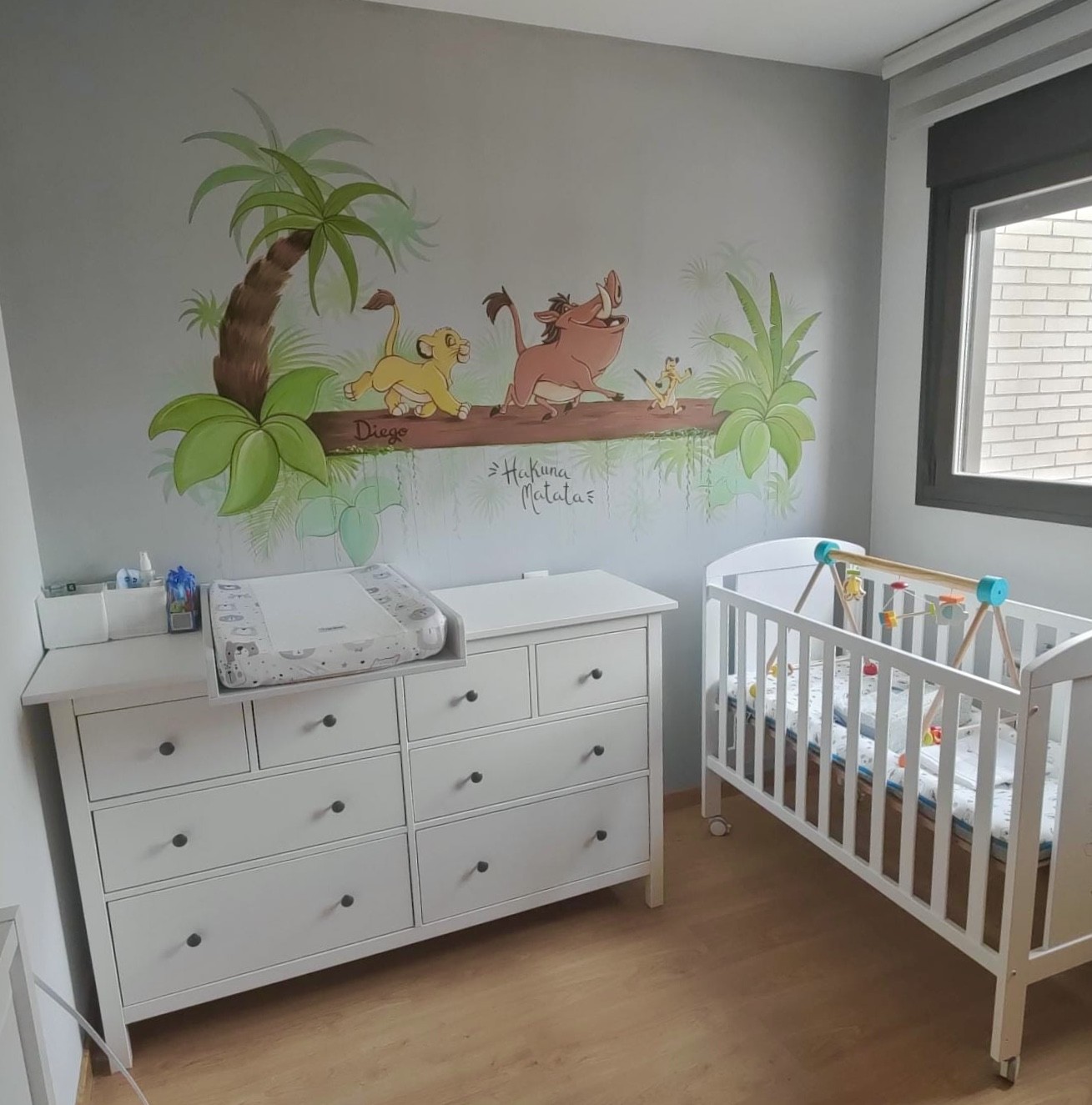 mural infantil rey leon